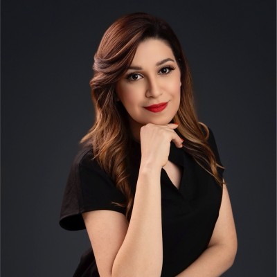Dr. Amel Menasria